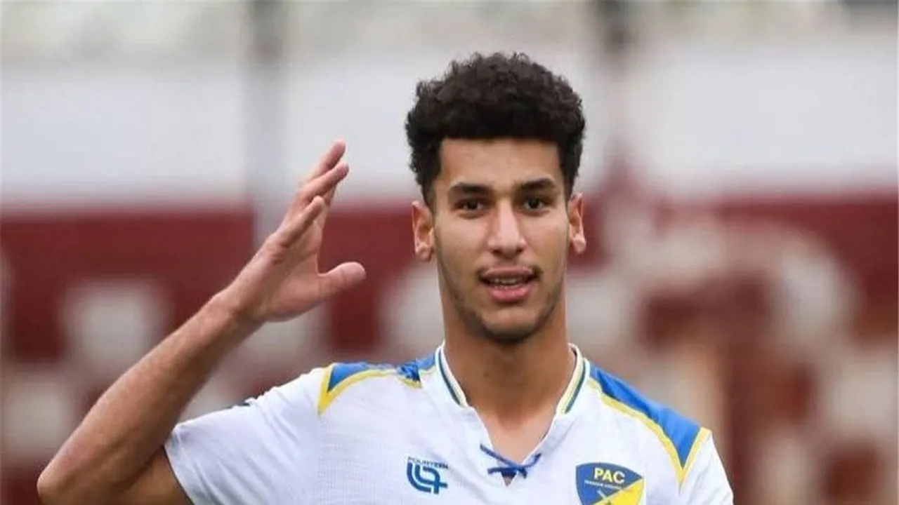 عرض رسمي من الأهلي لضم موهبة بارادو الجزائري بـ 1.5 مليون يورو